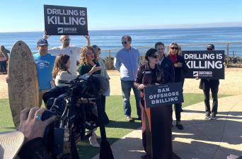 Congressman Levin Joins City Leaders to  Discuss Coastal Protection Legislation 