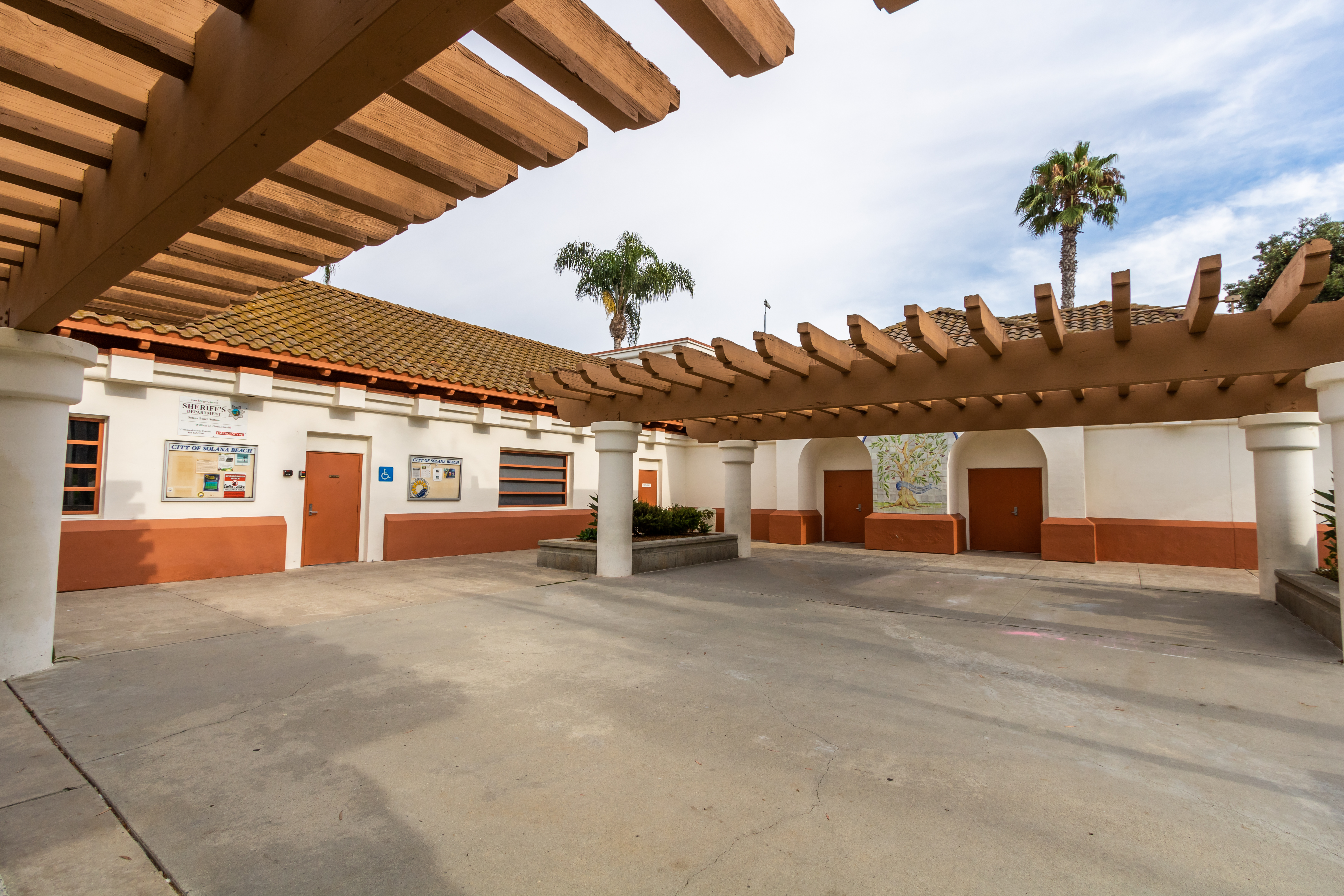 La Colonia Community Center