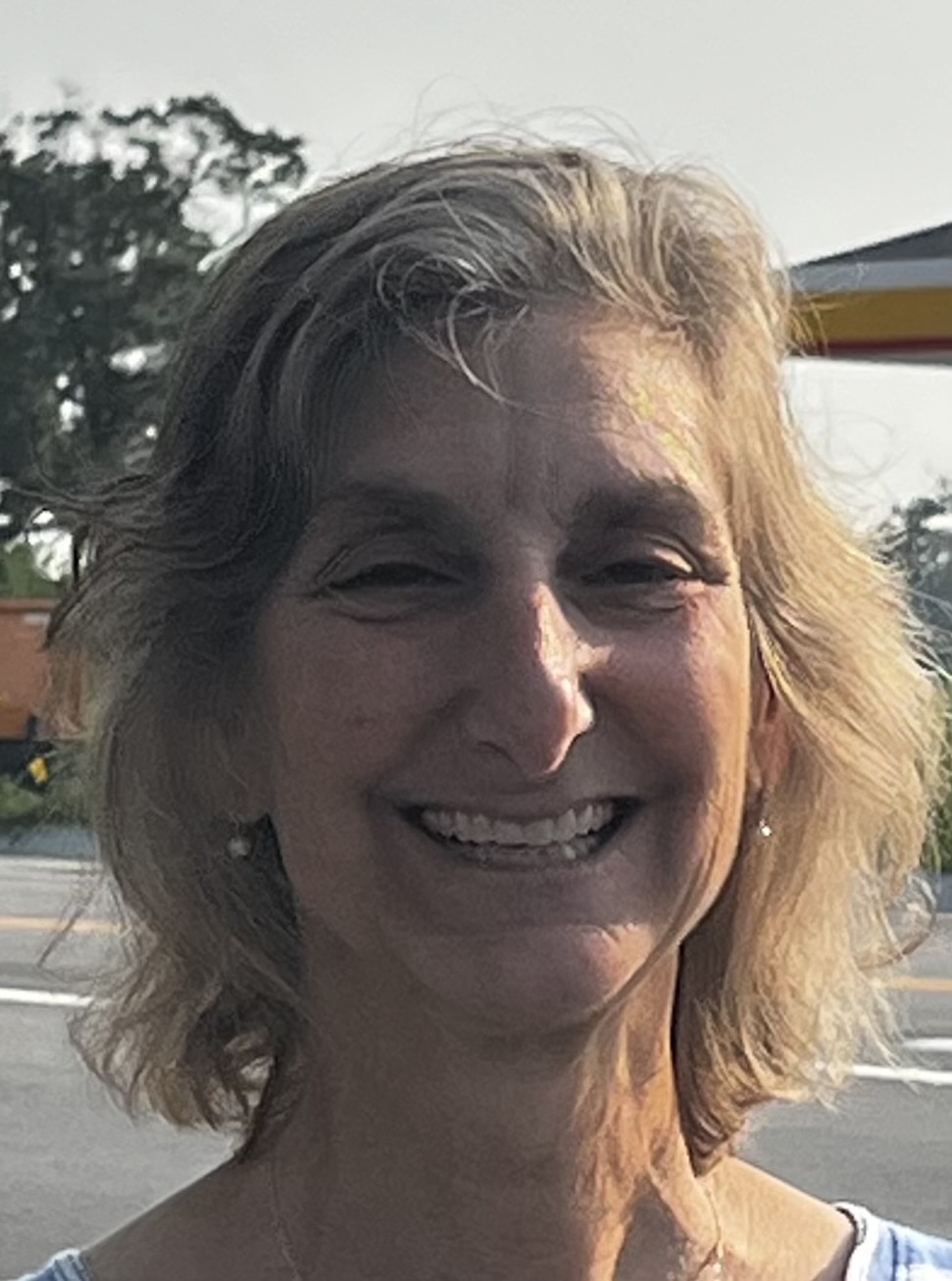 Yvonne Dostal